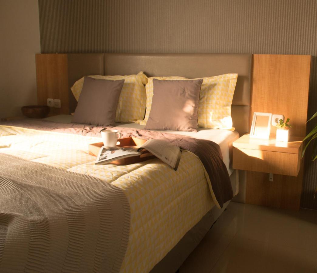 We Coliving Hotel 3*